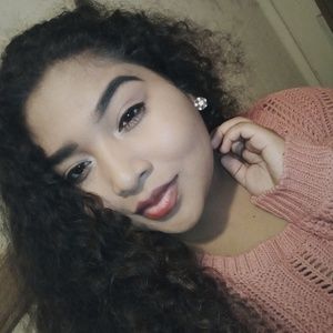 Meet your Posher, Christy